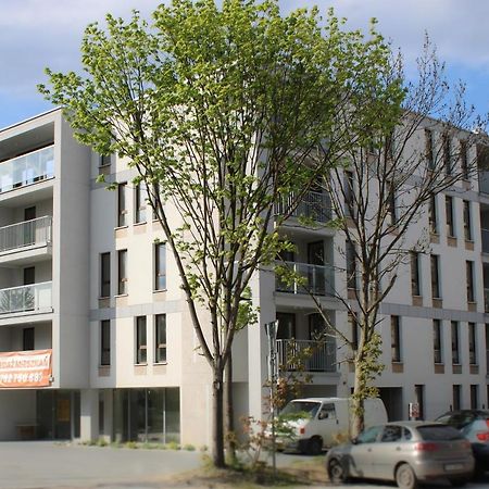 Apartament Black-Niska Z Garazem Podziemnym Kielce Dış mekan fotoğraf
