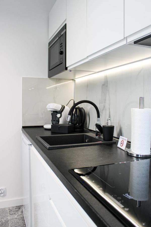 Apartament Black-Niska Z Garazem Podziemnym Kielce Dış mekan fotoğraf